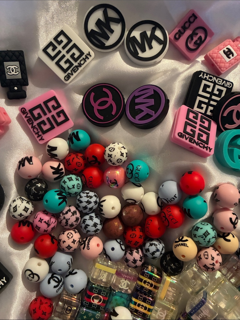 20 Designer Luxury Beads - Picture 7 of 9